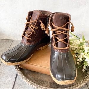 🎉🎉HP🎉🎉 Sperry boots Brown